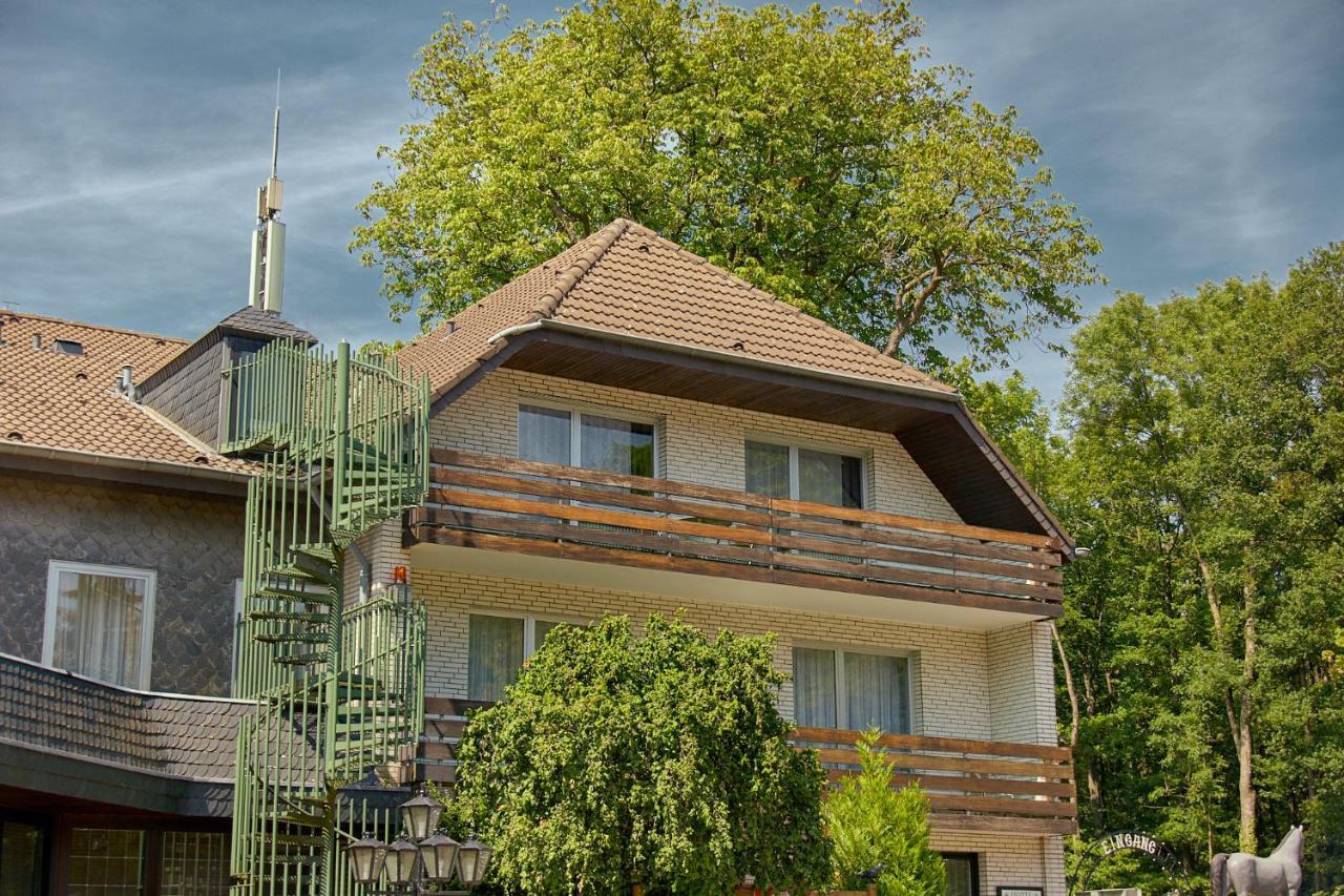 ホテル Relais Koenigsberg アーヘン エクステリア 写真